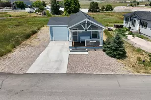 583 S Aspen Dr, Garden City, UT 84028 - Photo 27