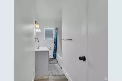 435 E 300 N, Logan, UT 84321 - Photo 9