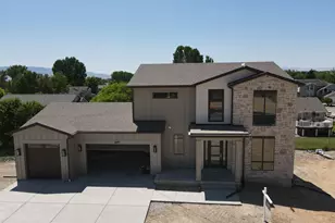 1699 N Siena Cir, Pleasant Grove, UT 84062 - Photo 3