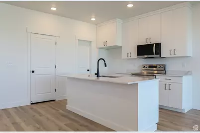 573 N 300 W, Smithfield, UT 84335 - Photo 9