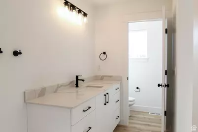 573 N 300 W, Smithfield, UT 84335 - Photo 13