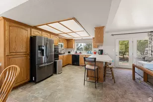 872 S 4700 W, Cedar City, UT 84720 - Photo 7