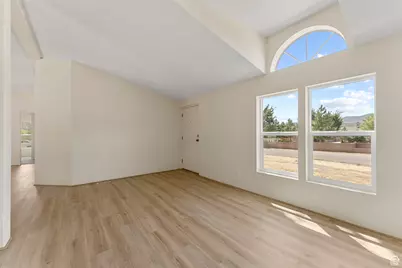 184 W Center, Kanarraville, UT 84742 - Photo 5