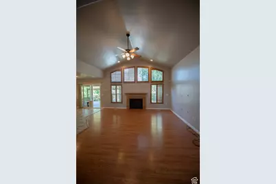 4879 S 5050 W, Hooper, UT 84315 - Photo 17