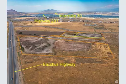 7479 W 5400 S, West Valley, UT 84118 - Photo 11