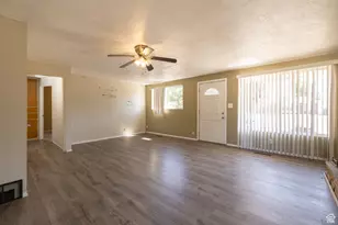 478 N 200 W, Clearfield, UT 84015 - Photo 9