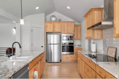 998 S 880 W, Salem, UT 84653 - Photo 7