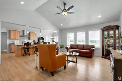 998 S 880 W, Salem, UT 84653 - Photo 3