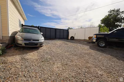 3506 W Ott Dr S, Taylorsville, UT 84129 - Photo 19