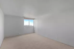 875 S Donner Way, Salt Lake City, UT 84108 - Photo 17