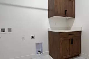 2540 W 2950 N, Farr West, UT 84404 - Photo 19