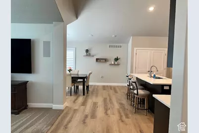 512 Meadow Ranch Ln E #A, Saratoga Springs, UT 84045 - Photo 7