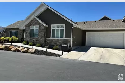 512 Meadow Ranch Ln E #A, Saratoga Springs, UT 84045 - Photo 3