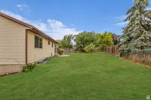 4909 W Sakura Ct, West Jordan, UT 84081 - Photo 29