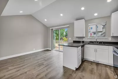 4909 W Sakura Ct, West Jordan, UT 84081 - Photo 7