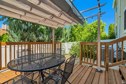 499 N 200 W #19, Bountiful, UT 84010 - Photo 23