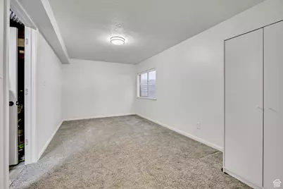 499 N 200 W #19, Bountiful, UT 84010 - Photo 19