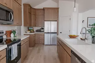 731 W 1590 N, Pleasant Grove, UT 84062 - Photo 9