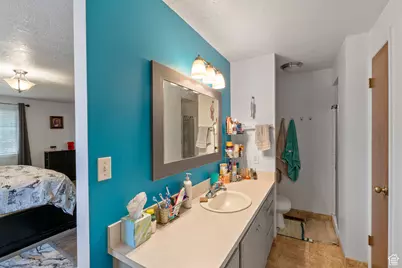 380 N 1000 E, Kaysville, UT 84037 - Photo 9