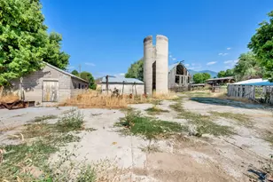 1632 S Main St, Springville, UT 84663 - Photo 39