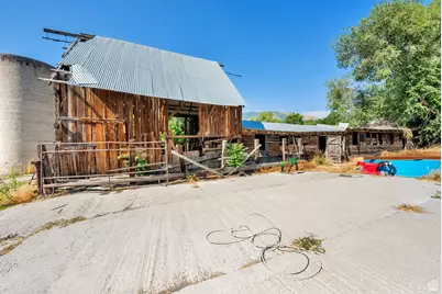 1632 S Main St, Springville, UT 84663 - Photo 65