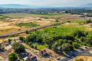 1632 S Main St, Springville, UT 84663 - Photo 31