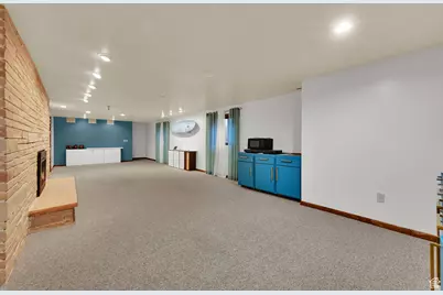 1681 W 4450 S, Roy, UT 84067 - Photo 29
