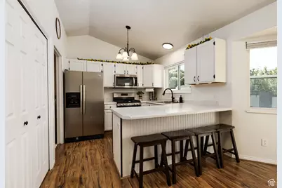 2142 E Fall St, Eagle Mountain, UT 84005 - Photo 9