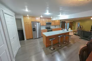 327 E 1000 N, Harrisville, UT 84404 - Photo 15