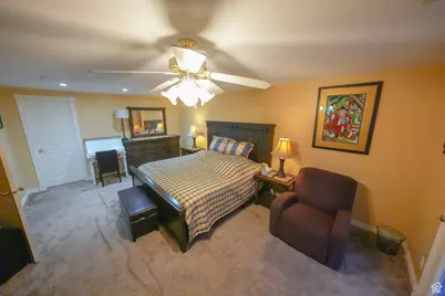 327 E 1000 N, Harrisville, UT 84404 - Photo 25