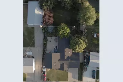 327 E 1000 N, Harrisville, UT 84404 - Photo 3