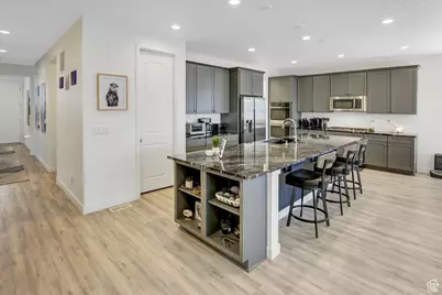 6264 W Antelope Flat Way Way S, Herriman, UT 84096 - Photo 7