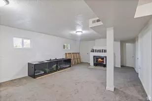 141 N Pinehurst E, Tooele, UT 84074 - Photo 17