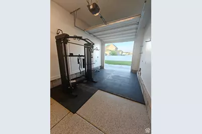 2444 N Stanley Crane Dr, Clinton, UT 84015 - Photo 13