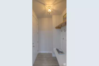 2444 N Stanley Crane Dr, Clinton, UT 84015 - Photo 23