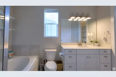 2444 N Stanley Crane Dr, Clinton, UT 84015 - Photo 27