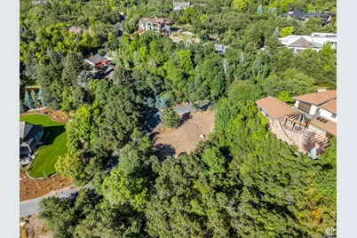 3316 E Lone Springs Cv, Sandy, UT 84092 - Photo 15