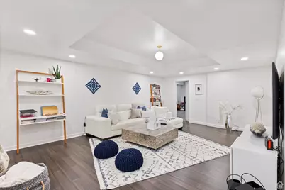 2321 E John Holladay Ct S, Holladay, UT 84117 - Photo 25