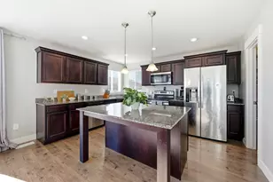 636 E Mount Dutton Way, Eagle Mountain, UT 84005 - Photo 9