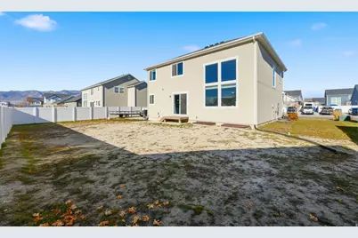 636 E Mount Dutton Way, Eagle Mountain, UT 84005 - Photo 43