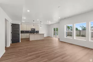 1075 W Audrey Ln S, Woods Cross, UT 84087 - Photo 5