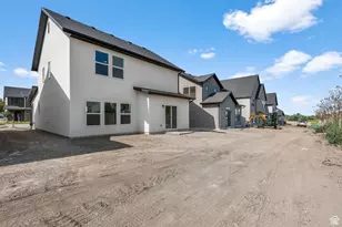 1075 W Audrey Ln S, Woods Cross, UT 84087 - Photo 23