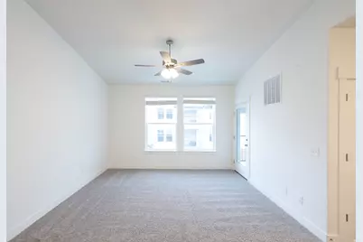837 N Pugh Ln #M301, Saratoga Springs, UT 84045 - Photo 15