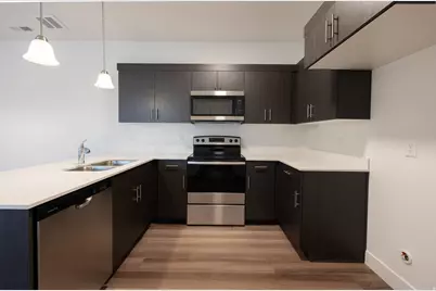 837 N Pugh Ln #M303, Saratoga Springs, UT 84045 - Photo 11