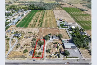 697 E Main St N, Grantsville, UT 84029 - Photo 3