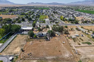 697 E Main St N, Grantsville, UT 84029 - Photo 9