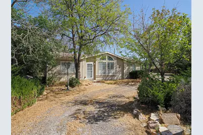 699 E Main St N, Grantsville, UT 84029 - Photo 23