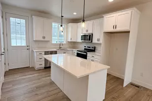 1686 N Centerpoint Ln, Salem, UT 84653 - Photo 1