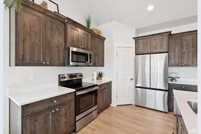 10160 N 6800 W, Tremonton, UT 84337 - Photo 7