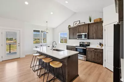 10160 N 6800 W, Tremonton, UT 84337 - Photo 5